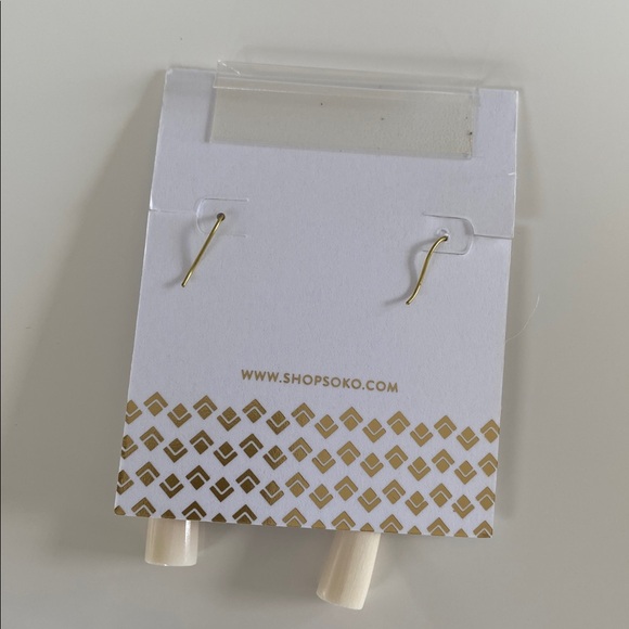 NEW Soko Gold & Ivory Dangle Earrings handmade in Kenya - Picture 5 of 5